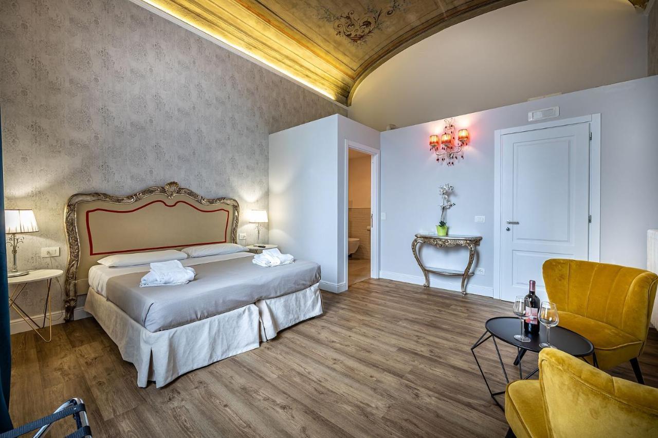 Residenza D'Epoca Al Numero 8 Florence Exterior photo